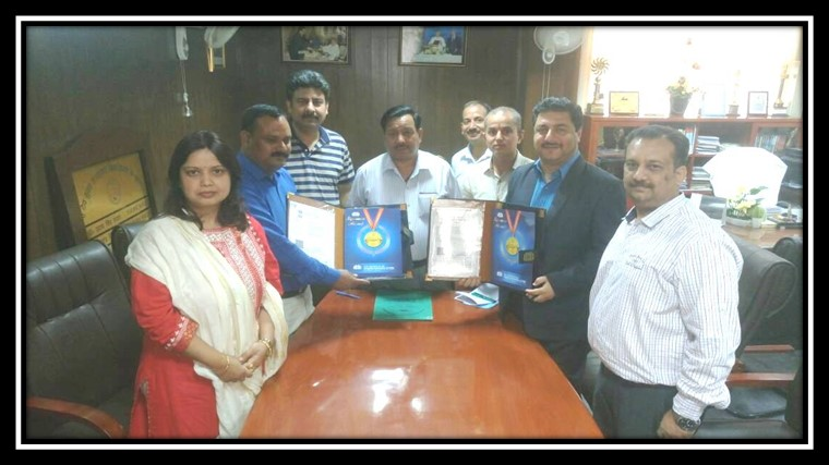 /media/webmodules/signature_award/Sri_Dev_Suman_Uttarakhand_University.jpg